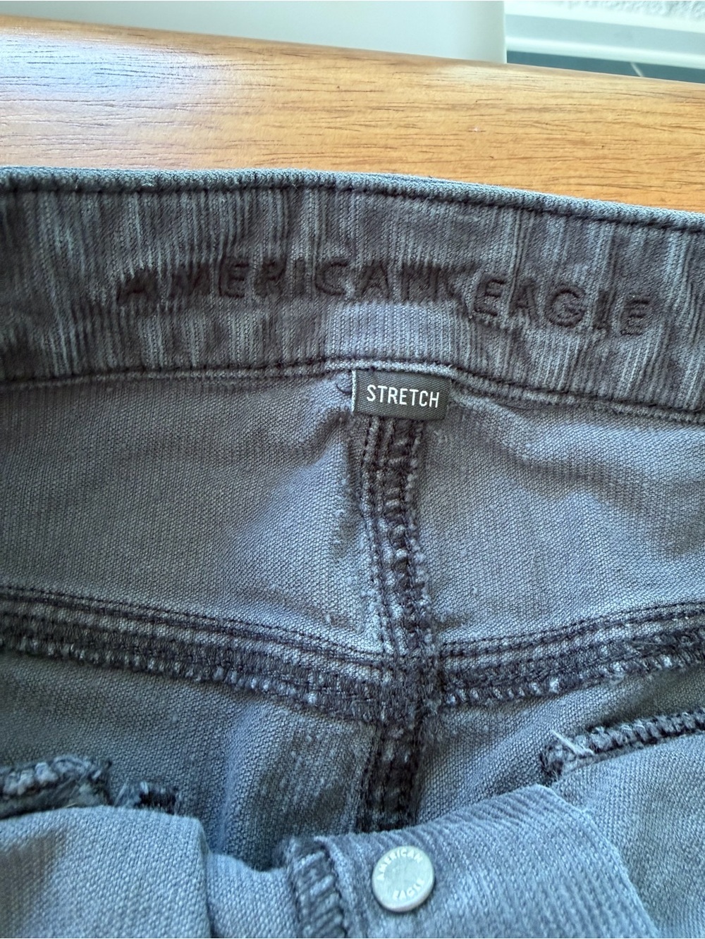American Eagle Outfitters Super High-Rise Flare Corduroy in Gray Size 10 Short - Picture 2 of 12